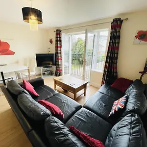Flat 3 - Seabreeze - 2 Bedrooms , Bournemouth United Kingdom
